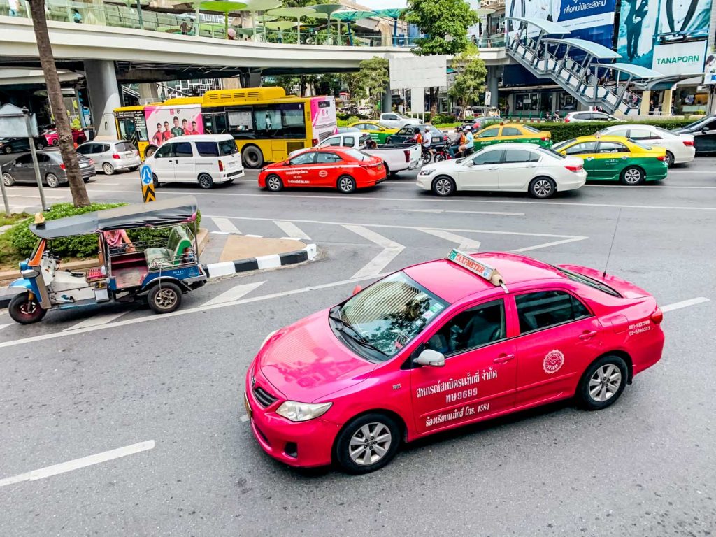 Rosa Taxi in Bangkok