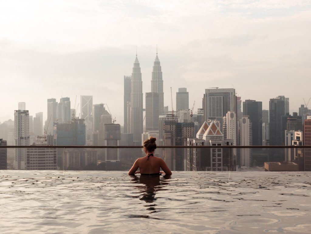Aussicht von unserem Rooftop Pool in Kuala Lumpur
